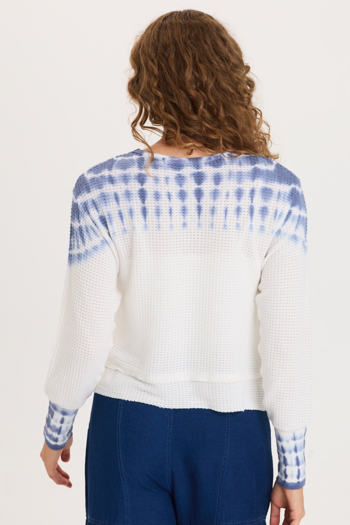 Kelsoe Buttoned Cuffs Thermal Long Sleeve Top