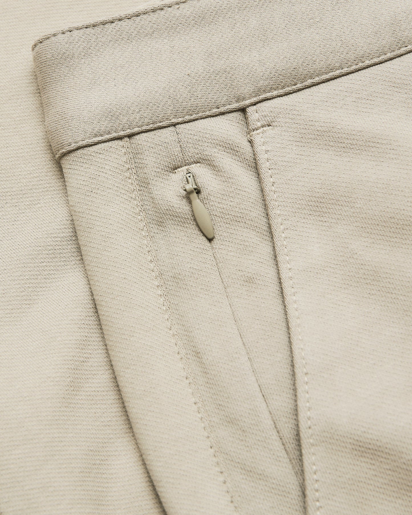 Sandstone Straight Chino Pants 2.0