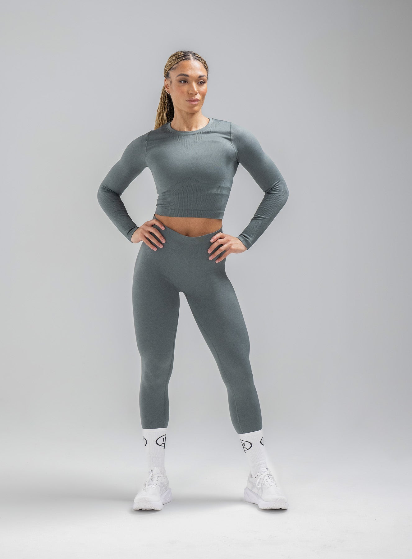 FORCE SEAMLESS LONG SLEEVE TOP