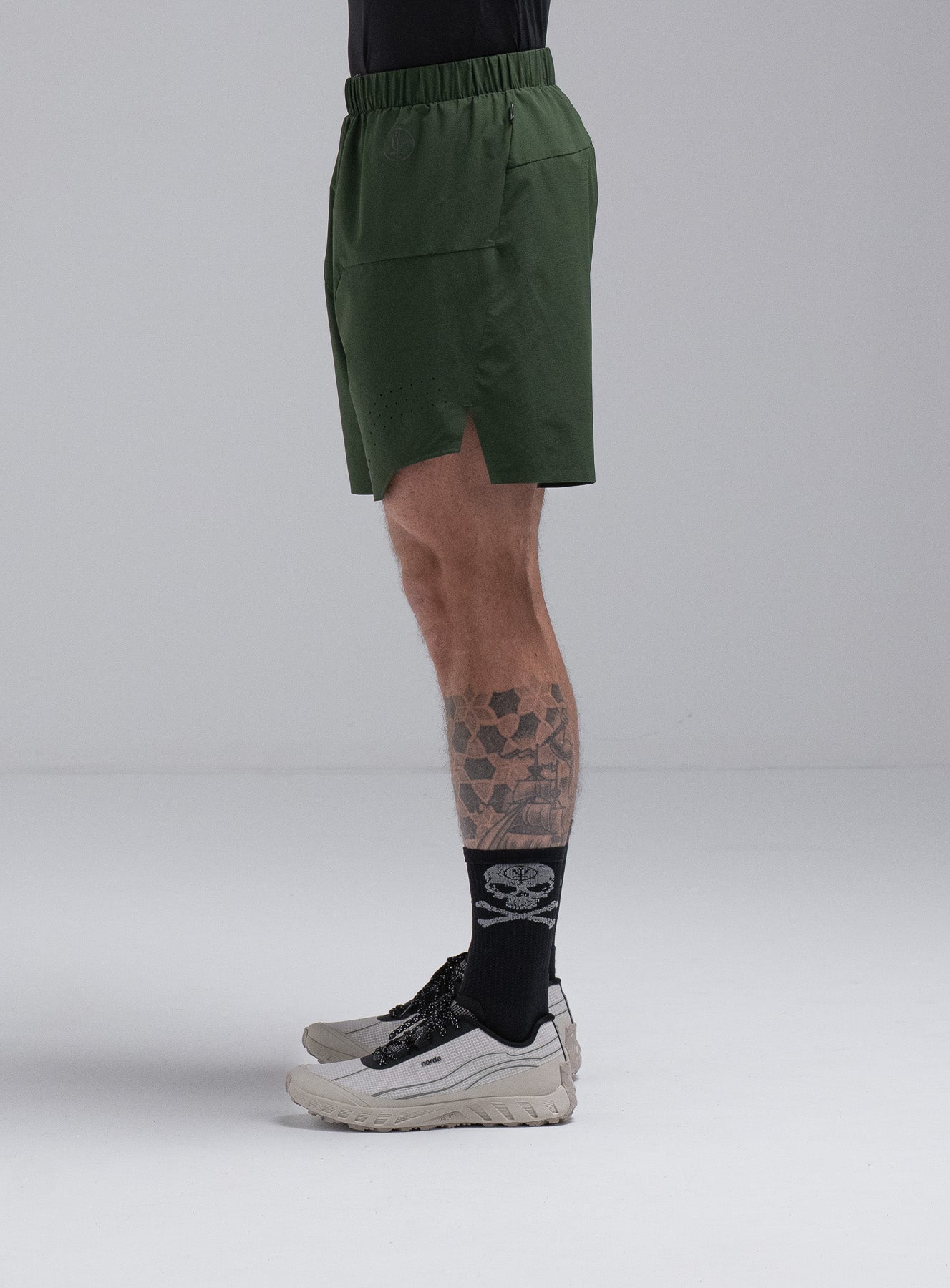 FORCE TRAIL RUNNING 7" SHORTS